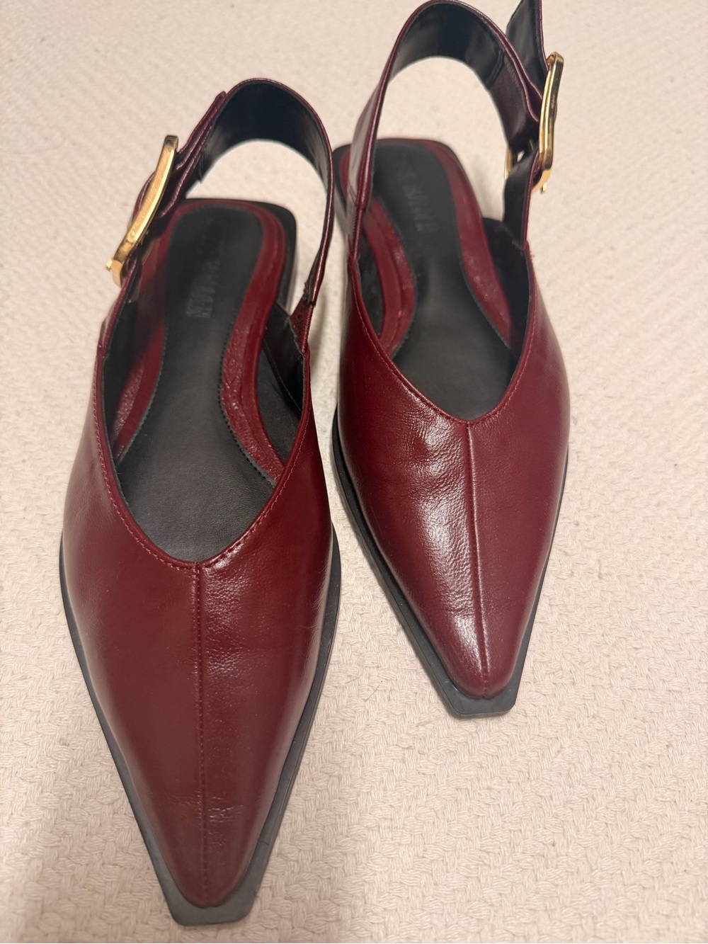 Steve Madden Burgundy Pointed Slingback Flats